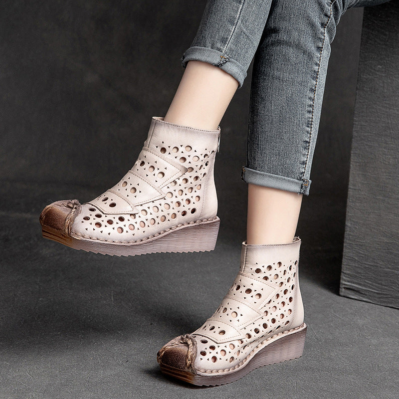 Women Platform Round-Toe Retro Leather Boots