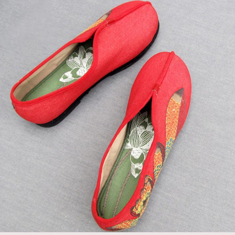 New National Embroidered Flat Vintage Shoes