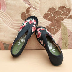 Vintage Casual Embroidered Canvas Shoes