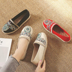 Women Casual Slip On Embroidered Low Heel Breathable Shoes