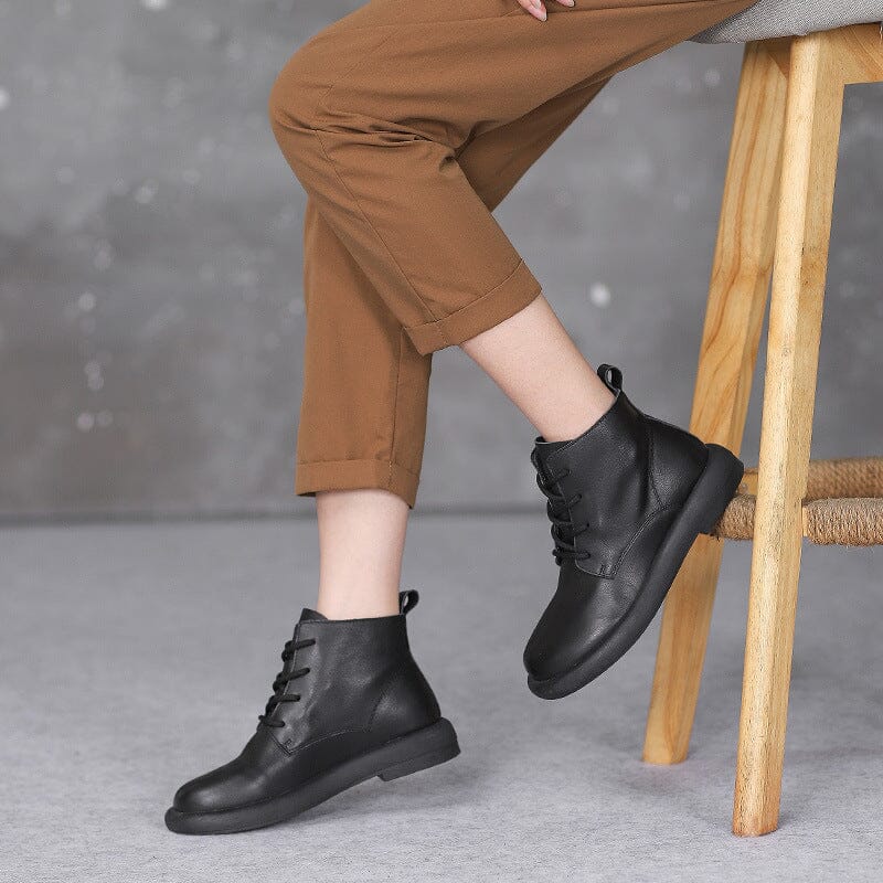 Women Retro Soft Leather Autumn Flat Boots