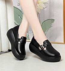 Women Round Toe Soft Soled Leather Wedge Shoes