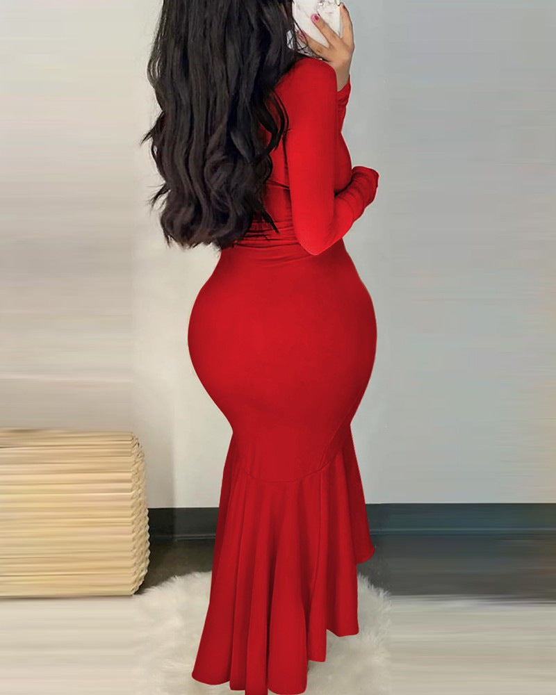 Deep V-neck long-sleeved high-waist slit hip-pack dress