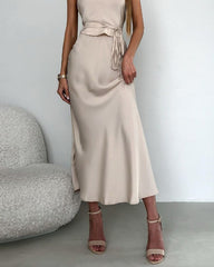 solid color sleeveless two piece suit