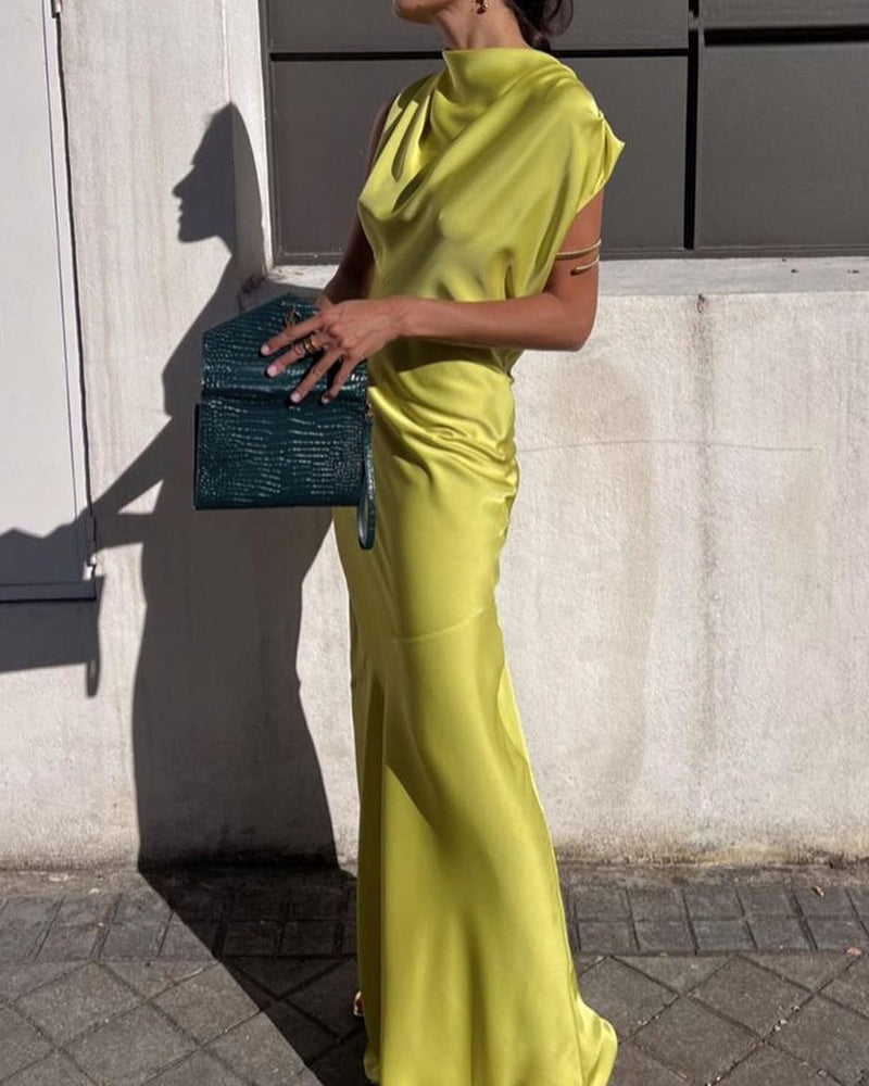 Elegant solid color long dress