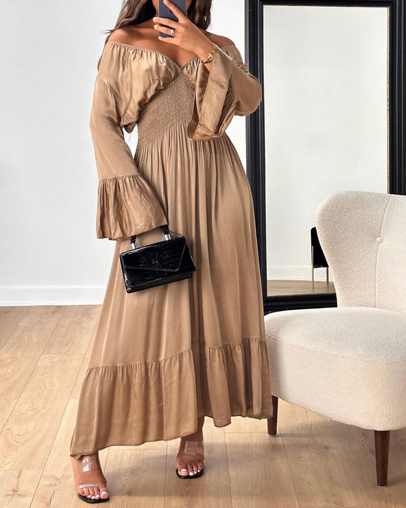 V-neck Trumpet Sleeve Solid Color Dress