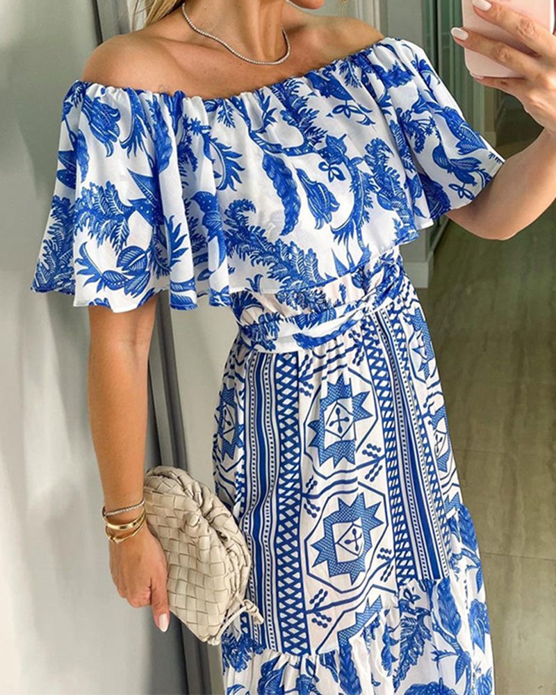 Printed dress with a one-line neck and high waist
