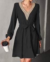 Fashion V-neck Lace Long-sleeved Dress