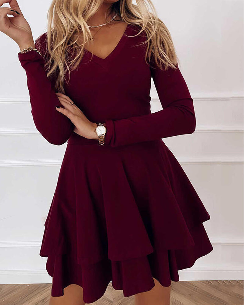 Elegant Chuns Long-sleeved V-neck Dress