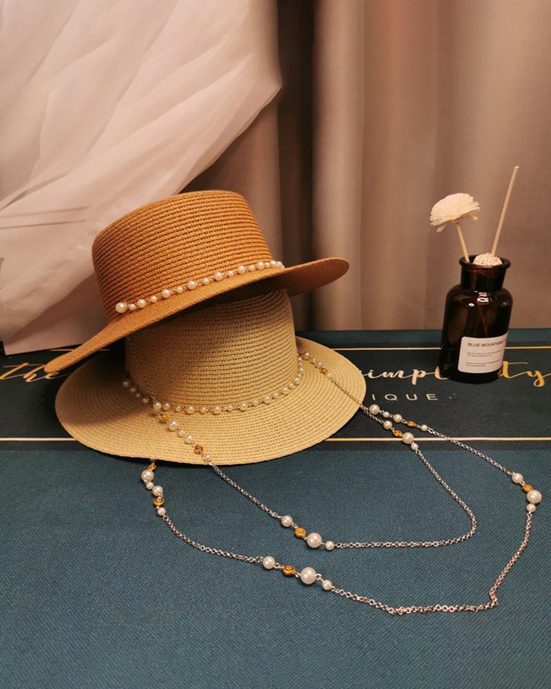 Elegant Straw Hat with Vintage Pearl Chain