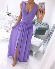 Sleeveless Solid Color V-Neck Gown Dress