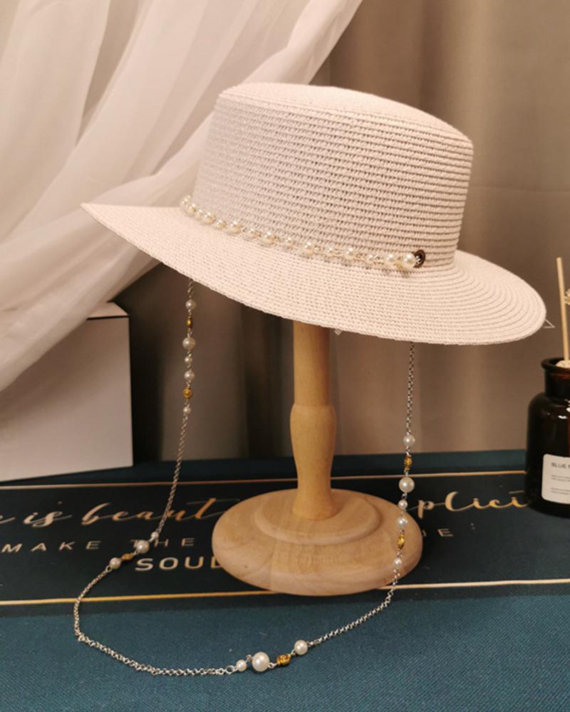 Elegant Straw Hat with Vintage Pearl Chain