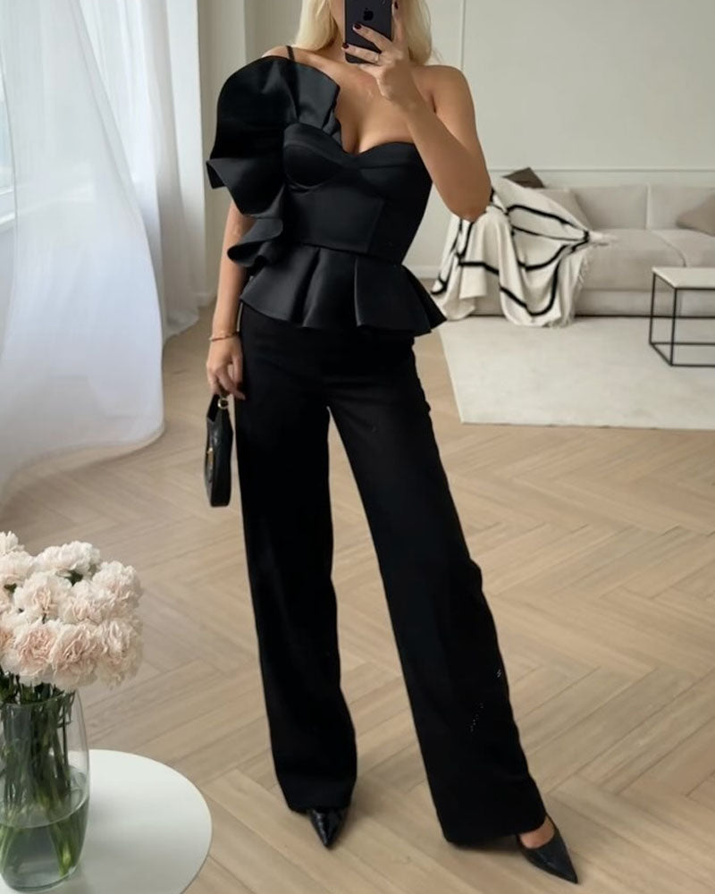 Fashionable One-shoulder Top & Pants Two-piece Set