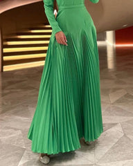 Solid Color Long Sleeve Pleated Dress